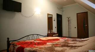 Гостиница Герцен Хаус Ставрополь Двухместный номер «Комфорт» с 1 кроватью или 2 отдельными кроватями-2