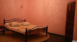 Гостиница Герцен Хаус Ставрополь Двухместный номер "Люкс" с 1 кроватью и диваном-7